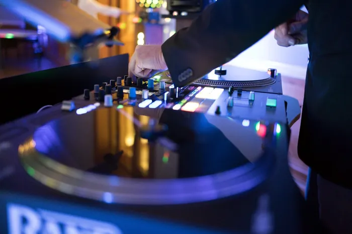 Bekannter dj aus dresden DJ Sascha Juranek