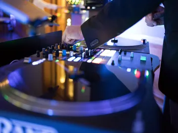Bekannter dj aus dresden DJ Sascha Juranek